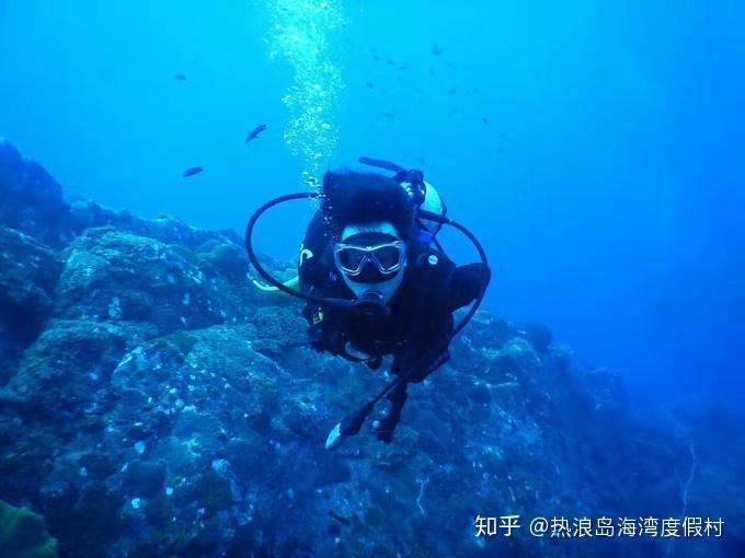 现在离婚的那么多那么当初为啥还要结婚？游戏画面