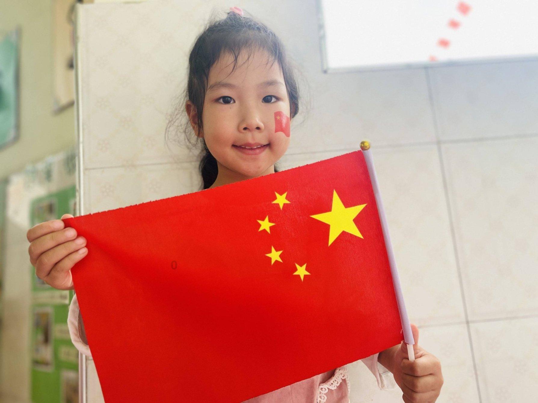 卡通小车找不同