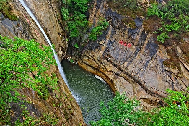万峰林风景区在贵州哪里？惊世绝景！探秘中国喀斯特奇观—万峰林