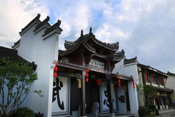 舰无虚发：暗星